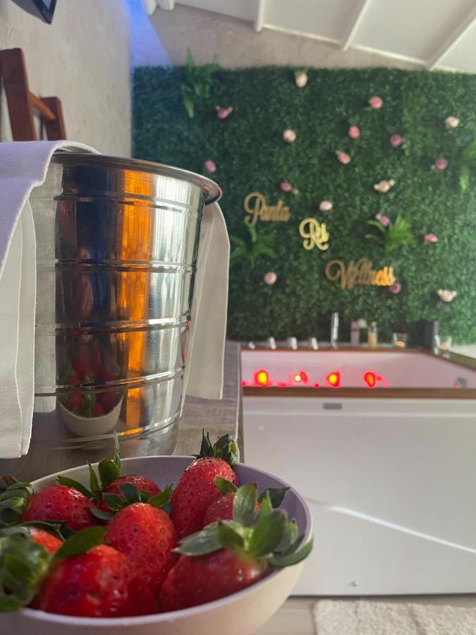 Апартаменты Panta Rei Wellness & Charme Монополи Экстерьер фото